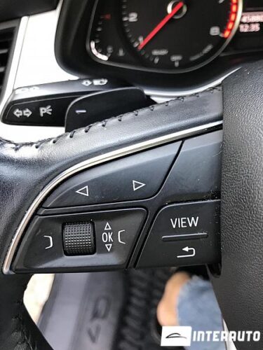 Audi Q7 47 interauto-car