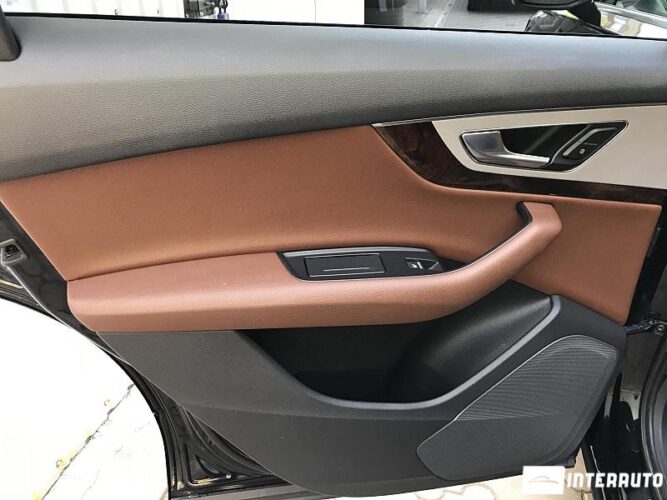 Audi Q7 57 interauto-car