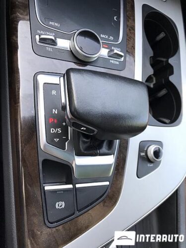 Audi Q7 53 interauto-car