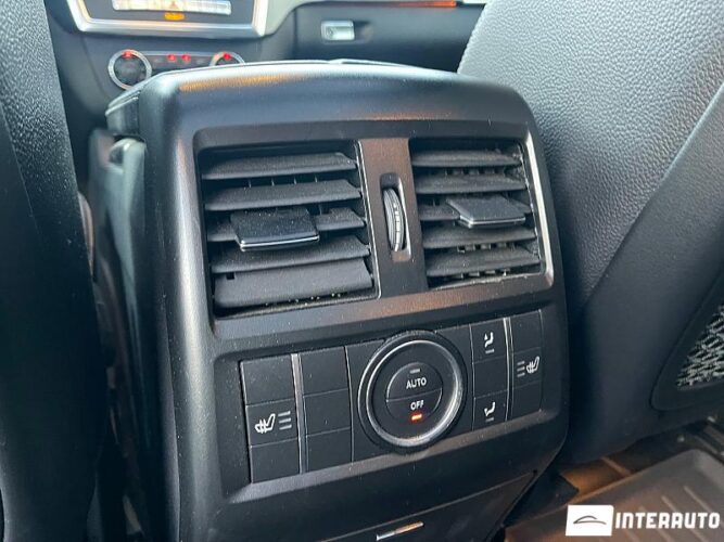 Mercedes GL 350 58 interauto-car