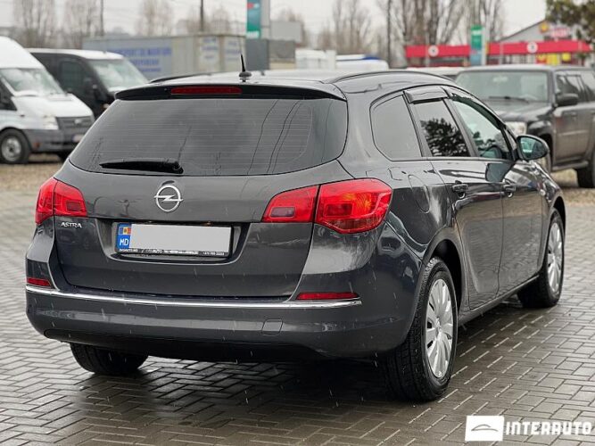 Opel Astra 32 interauto-car