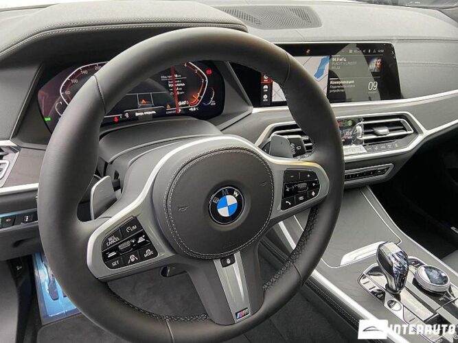 BMW X7 3.0d 51 interauto-car
