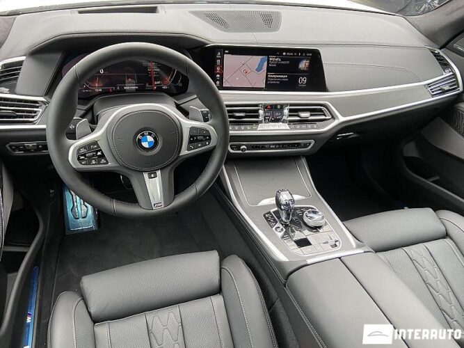 BMW X7 3.0d 52 interauto-car