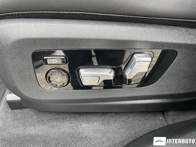 BMW X7 3.0d 54 interauto-car