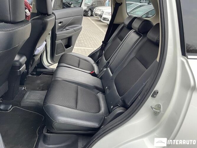 mitsubishi Outlander 2014