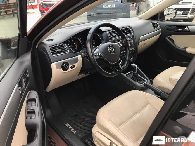 Volkswagen Jetta 34 interauto-car