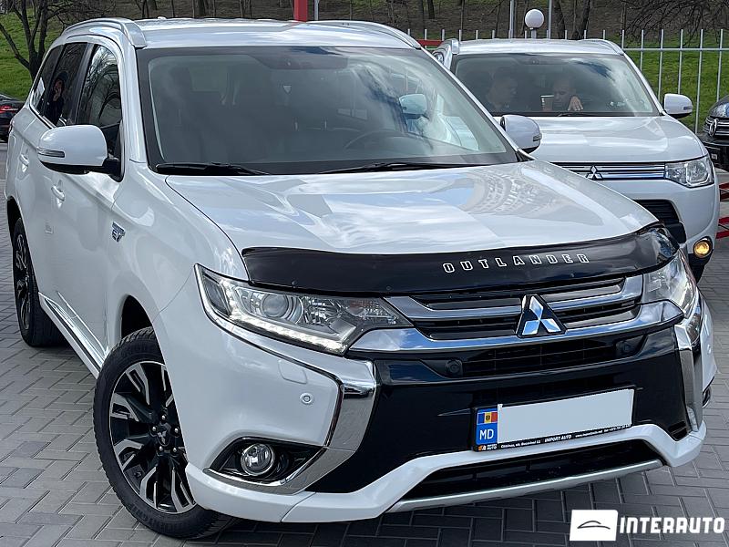 Mitsubishi Outlander 2