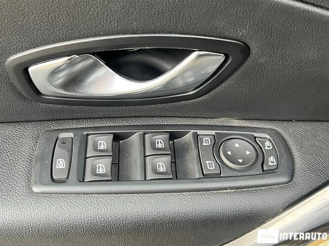 Renault Megane 42 interauto-car