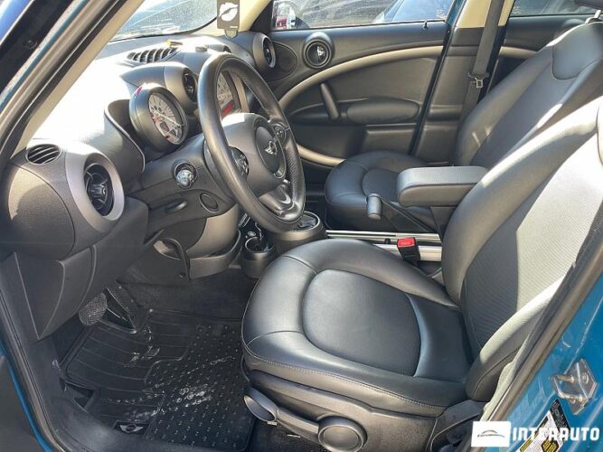 Mini Cooper 30 interauto-car