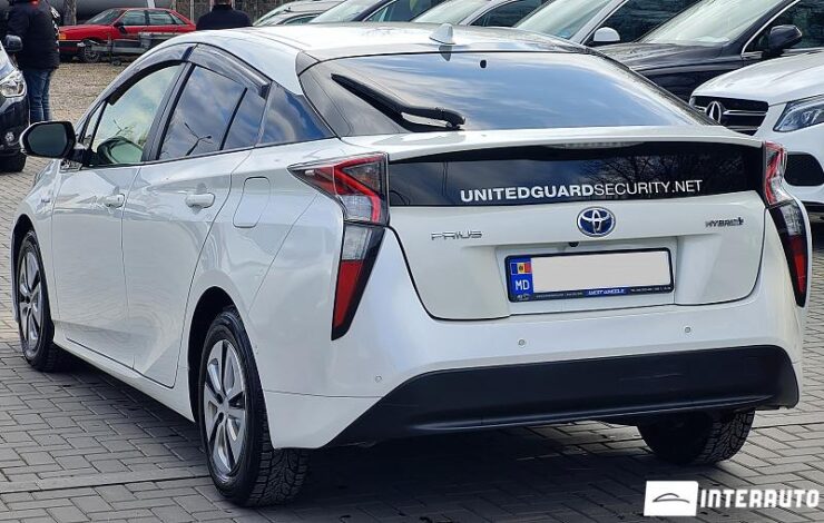 Toyota Prius 36 interauto-car