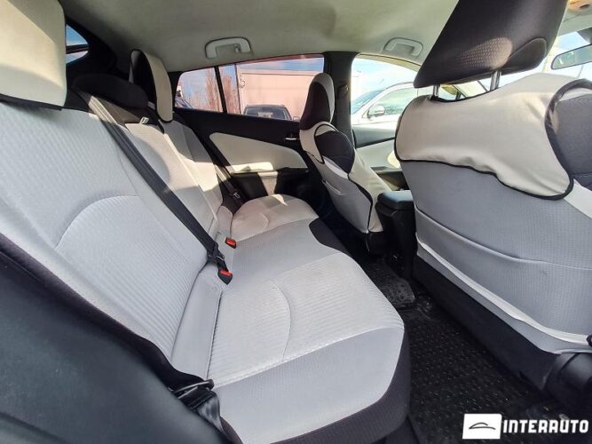 Toyota Prius 40 interauto-car