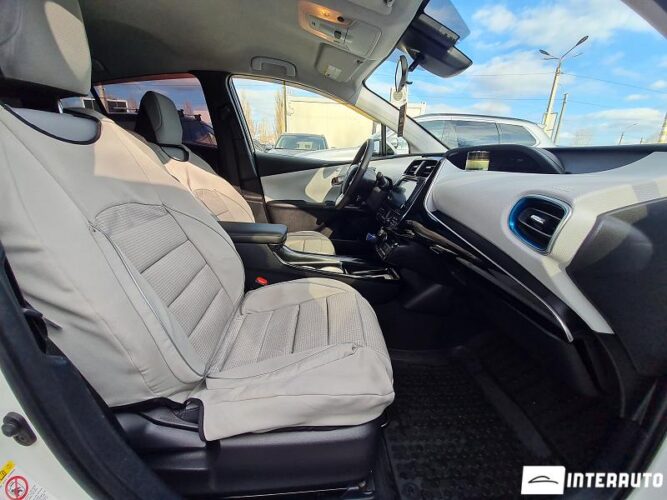 Toyota Prius 39 interauto-car