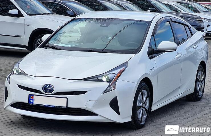 Toyota Prius 33 interauto-car