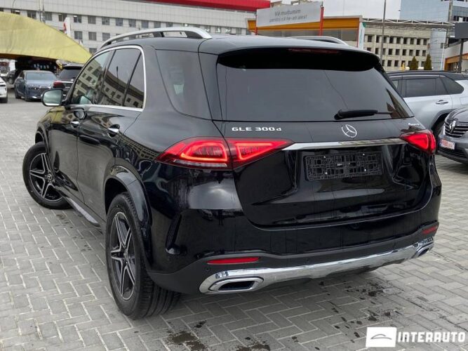 Mercedes GLE 300d 38 mercedes GLE 300d 2023