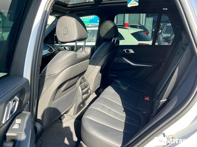 BMW X5 2.5D 48 interauto-car