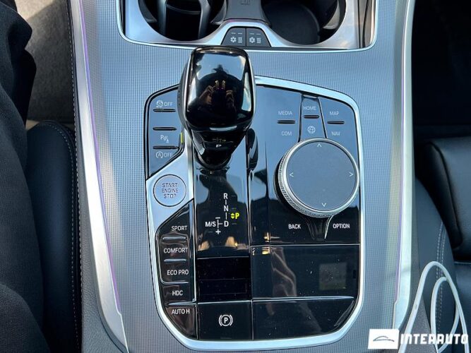 BMW X5 2.5D 46 interauto-car