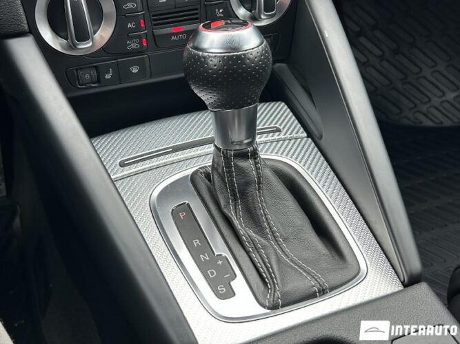 Audi RS3 43 interauto-car