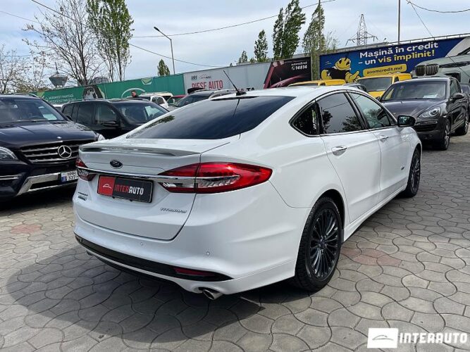 Ford Fusion 32 interauto-car