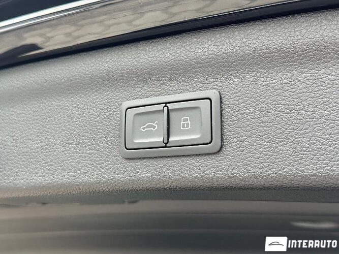 Audi Q3 60 interauto-car