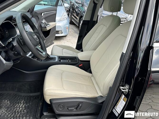 Audi Q3 44 interauto-car