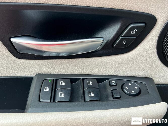 BMW 216d 49 bmw 216d 2020