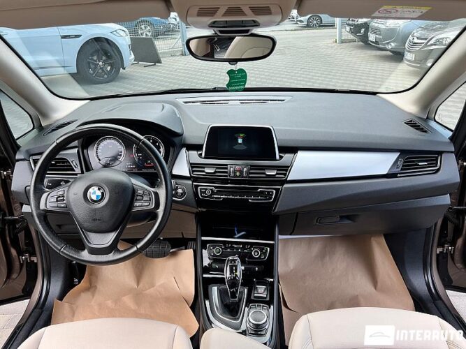 BMW 216d 40 bmw 216d 2020