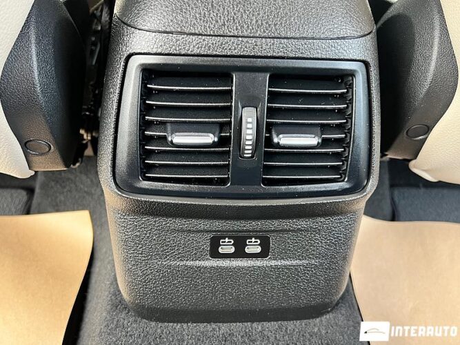 BMW 216d 52 bmw 216d 2020