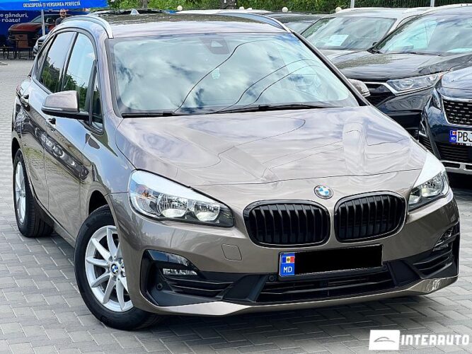 BMW 216d 2020 doar la InterAuto