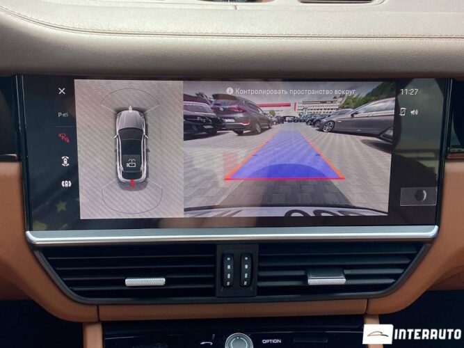 Porsche Cayenne Coupe 34 interauto-car