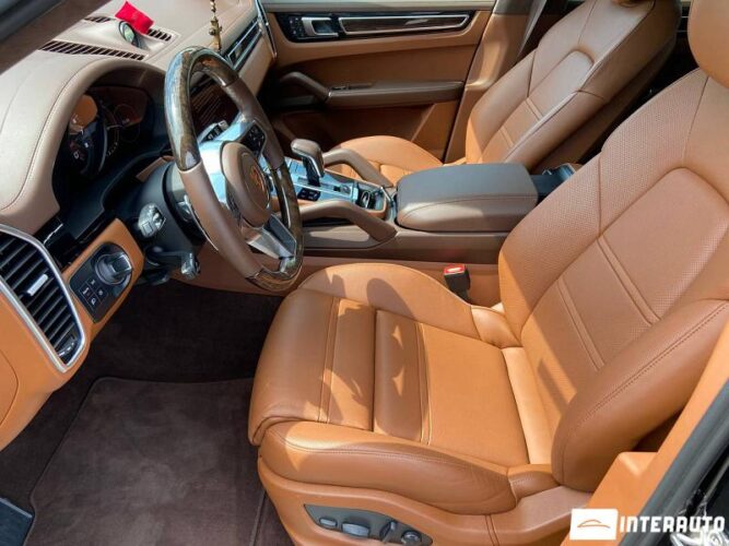 Porsche Cayenne Coupe 30 interauto-car