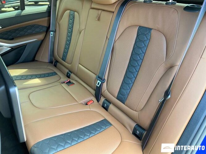 BMW X5M Competition 60 interauto-car