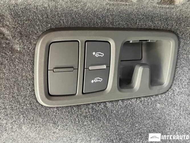 Audi Q8 55 interauto-car