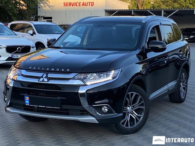Mitsubishi Outlander 30 interauto-car