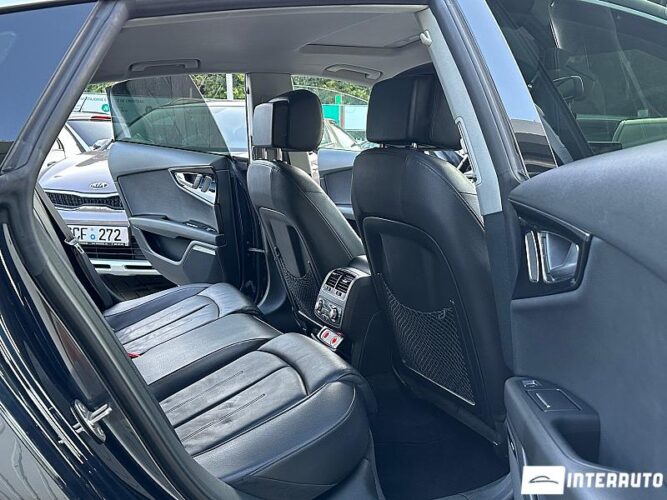 Audi A7 48 interauto-car