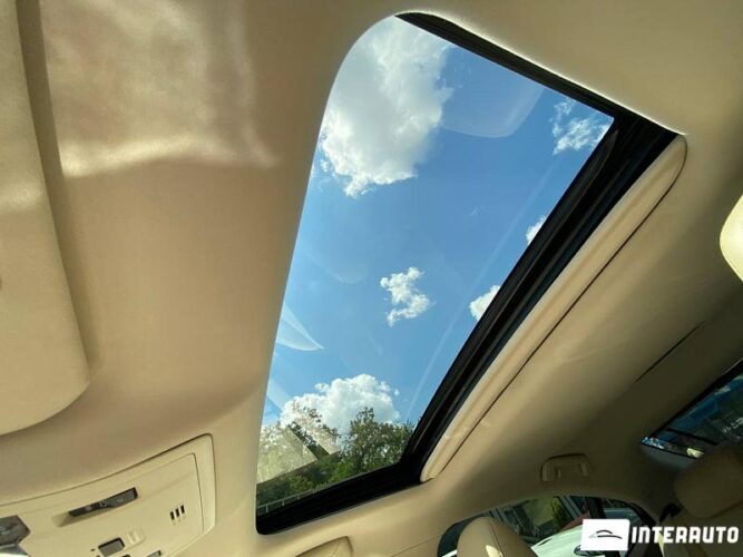 Lexus ES 300h 43 interauto-car