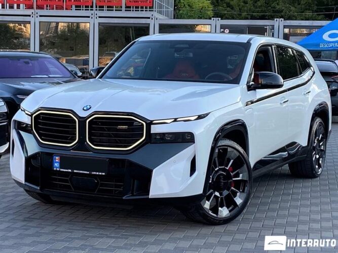 BMW XM 2023 doar la InterAuto