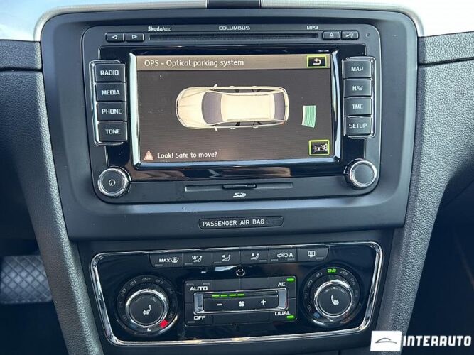 Skoda Superb 38 skoda Superb 2011