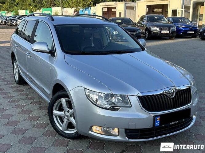 Skoda Superb 30 skoda Superb 2011