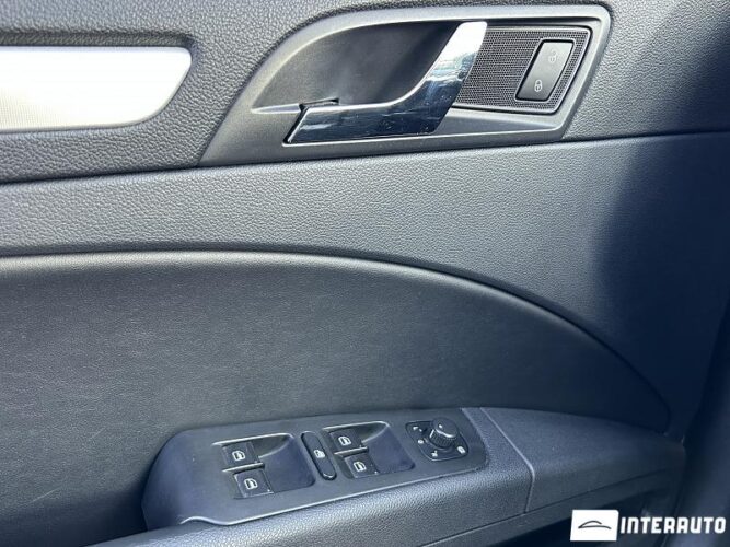 Skoda Superb 32 skoda Superb 2011