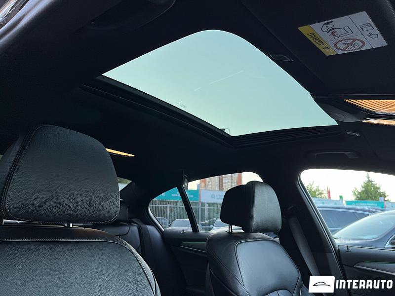 BMW 525 32 automobil-interauto