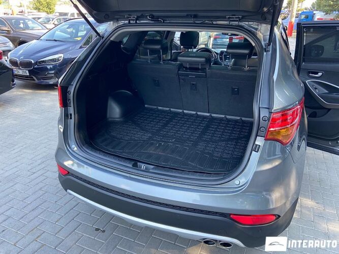Hyundai Santa Fe 34 interauto-car