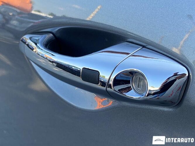 Hyundai Santa Fe 35 interauto-car