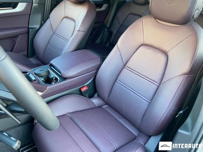 Porsche Cayenne 43 interauto-car