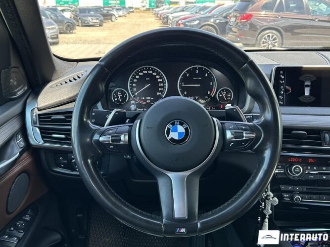 BMW X5 2.5D 42 interauto-car