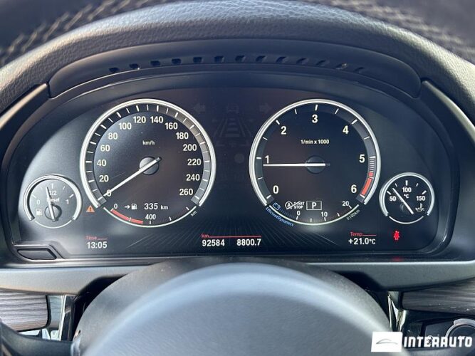 BMW X5 2.5D 43 interauto-car