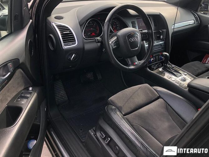 Audi Q7 35 interauto-car