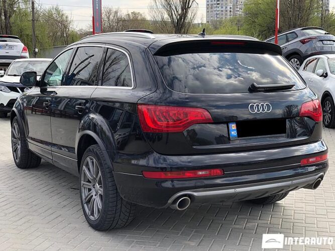 Audi Q7 34 interauto-car