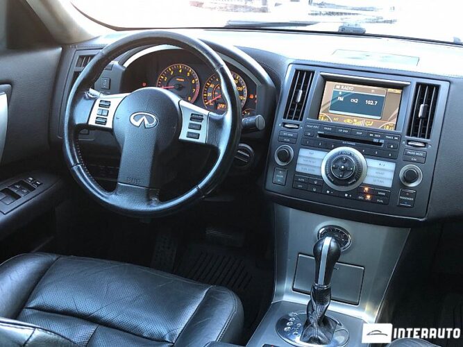 Infiniti FX 35 42 interauto-car