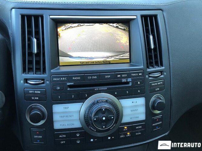 Infiniti FX 35 51 interauto-car