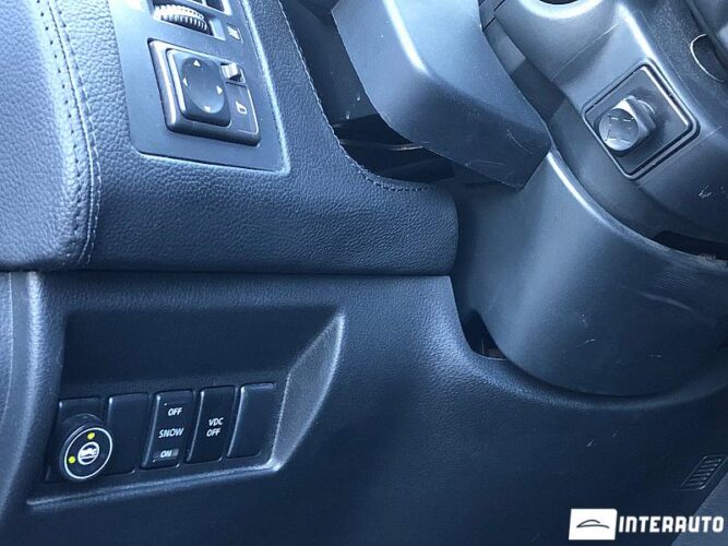 Infiniti FX 35 48 interauto-car